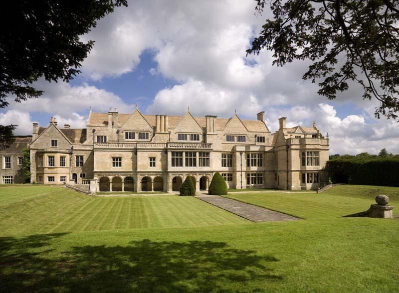 Front view of part of Apethorpe Hall, Northamptonshire, as it stands today.